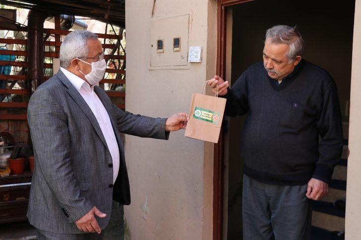 Ormanlı Belediyesi maske üretip halka dağıtıyor G3