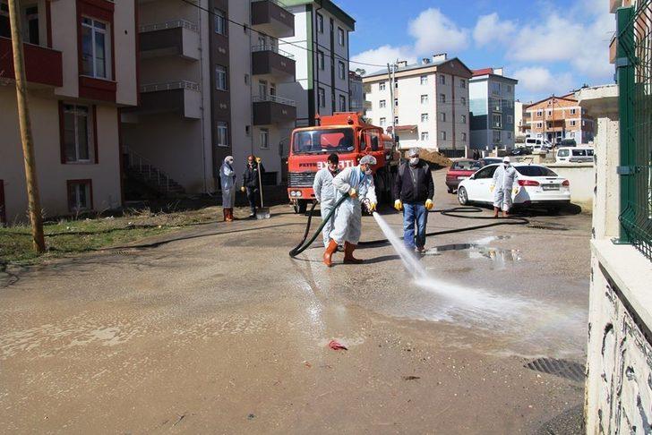 Bayburt’ta toplum sağlığı için sterilizasyon çalışmaları devam ediyor G3
