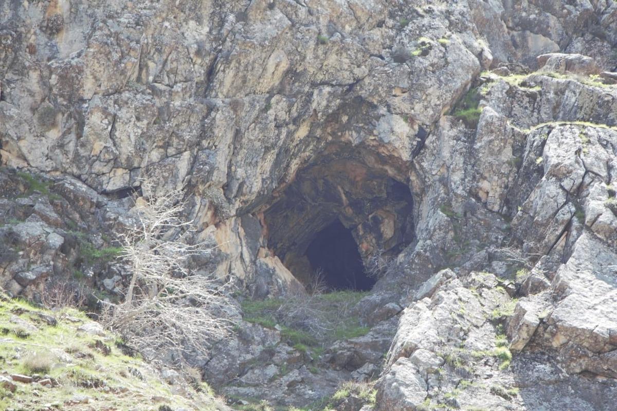 Hakkari'de 7 mağara keşfedildi