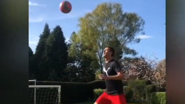 Nemanja Matic'den karantinada futbol şov!