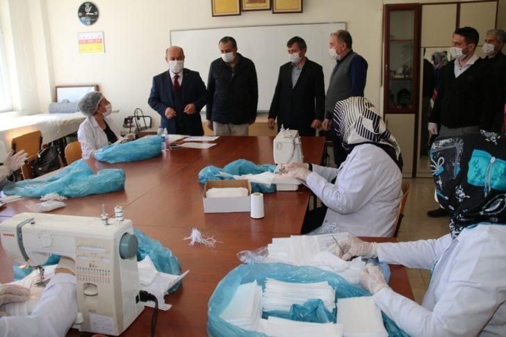 Müdür Başyiğit, maske üretim çalışmalarını inceledi G3