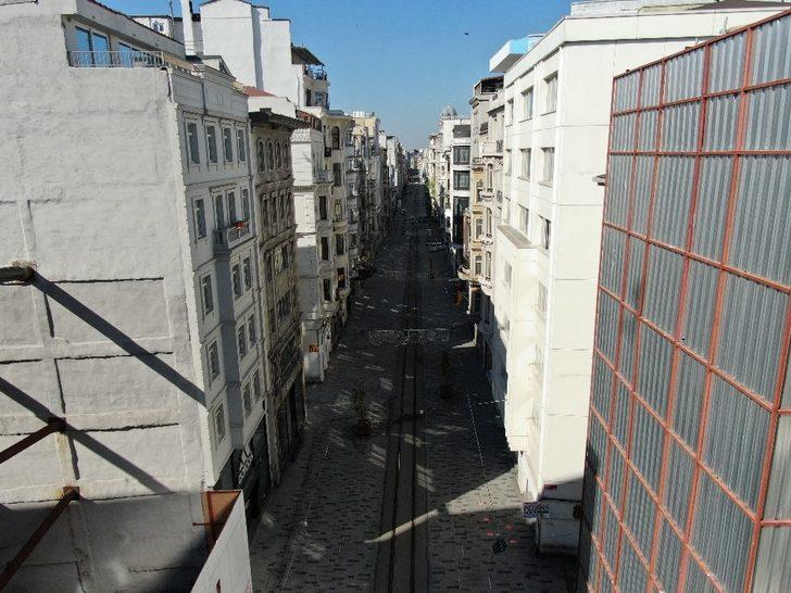 Tarihi Taksim Meydanı ve İstiklal Caddesi’nde sessizlik hakim G3