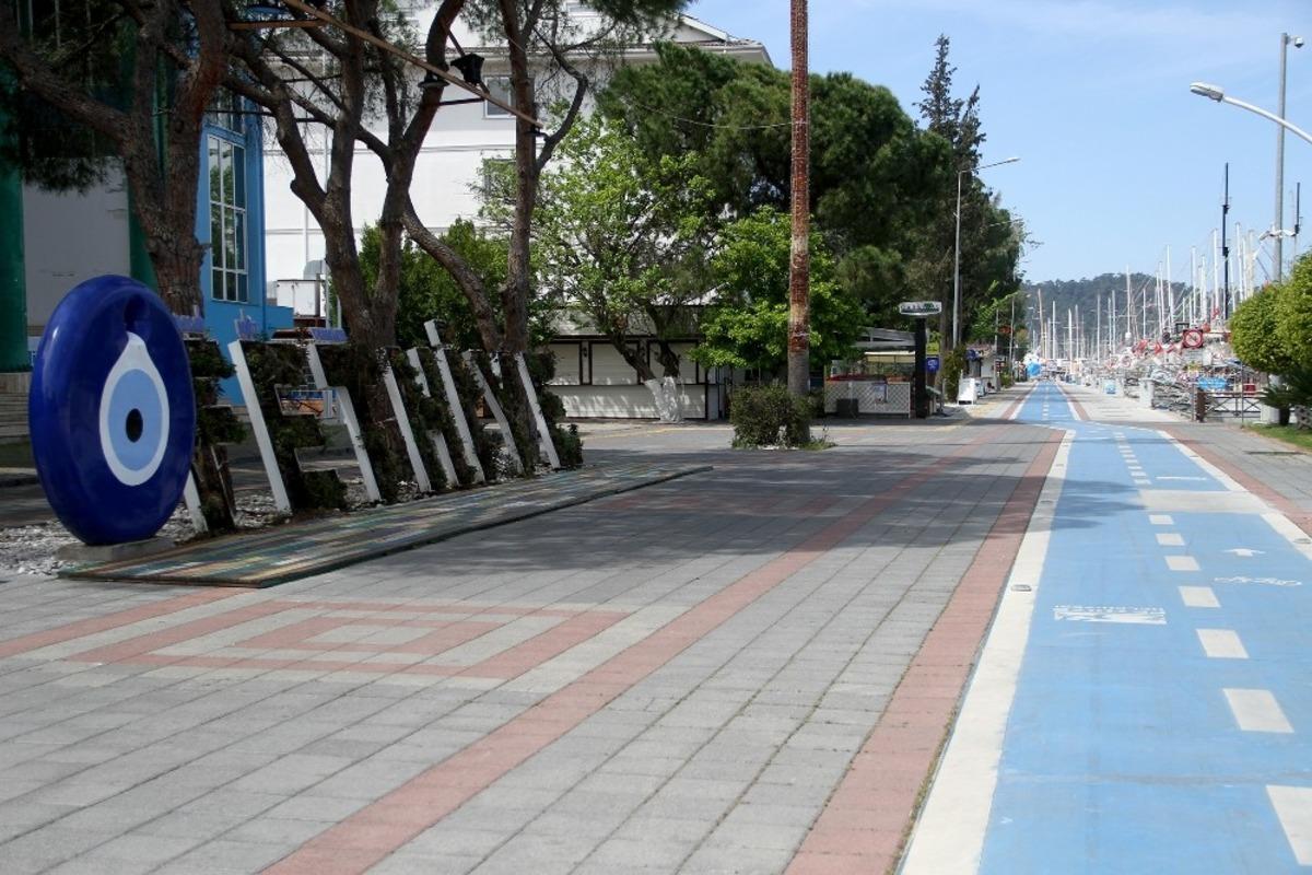 Fethiye Sokaklarını Sessizlik B&uuml;r&uuml;d&uuml;
