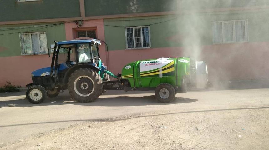 Kilis&rsquo;te dezenfekte &ccedil;alışmaları s&uuml;r&uuml;yor