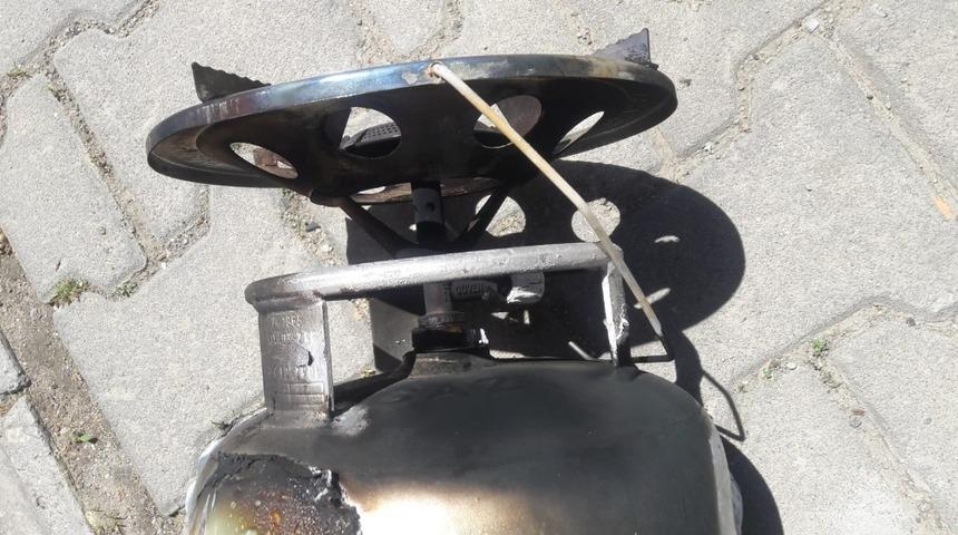 T&uuml;p&uuml; patlamadan dışarı attı