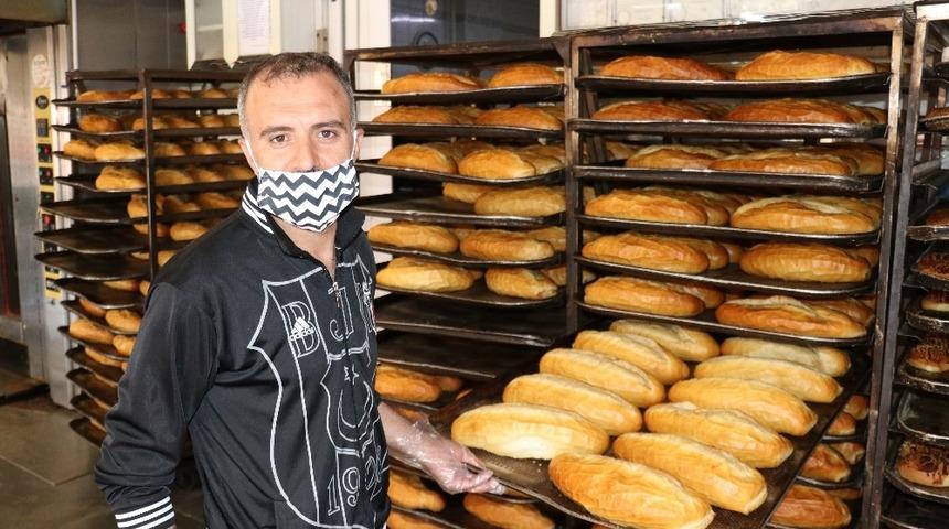 Fırıncılar siparişleri evlere g&ouml;t&uuml;r&uuml;yor