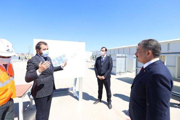 Bakan Koca'dan pandemi hastanelerinin inşaat alanlarında inceleme G1