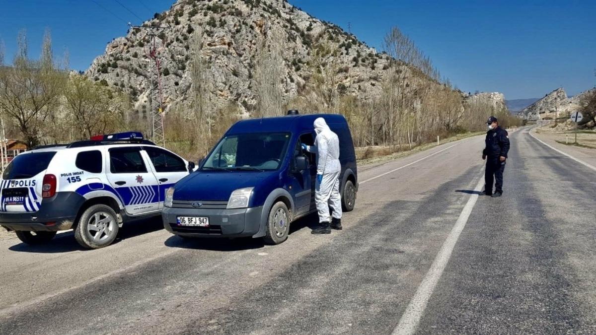 Nallıhan&rsquo;da sokağa &ccedil;ıkma yasağı sorunsuz devam ediyor