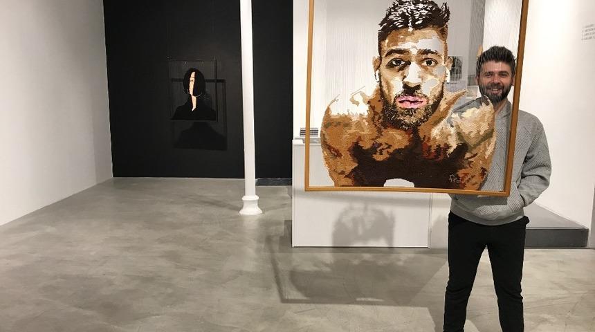 Dokuma sanat&ccedil;ısından dijital d&uuml;nyada sağlık &ccedil;alışanlara destek