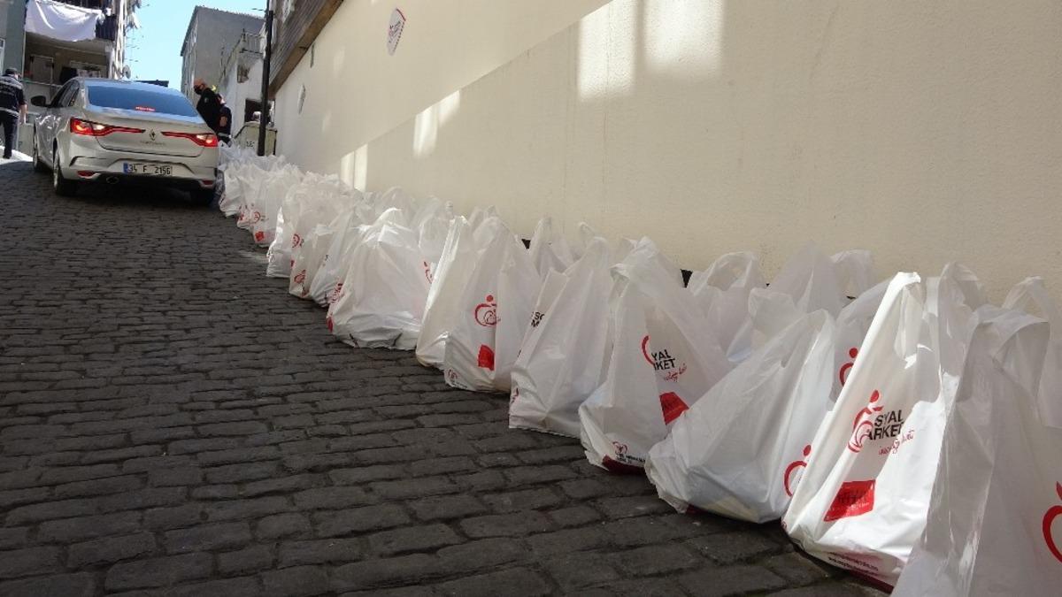 Beyoğlun&rsquo;da 659 ihtiya&ccedil; sahibi aileye erzak yardımı
