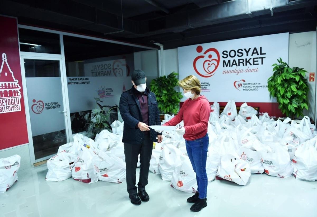 &lsquo;Sosyal Market&rsquo;te &ldquo;sosyal mesafe&rdquo; d&uuml;zenlemesi