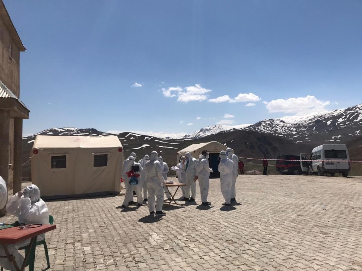 &Ouml;rmetaş Mahallesinde pozitif vaka sayısı 22&rsquo;ye &ccedil;ıktı