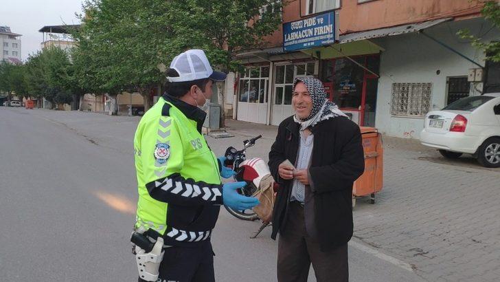 Sokağa çıkanlar ceza yedi G1