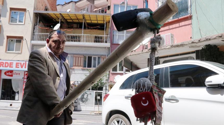 Malatya’nın sevilen yüzü ‘Mercedes Kadir’ hayatını kaybetti (‘Mercedes Kadir’ kimdir?)