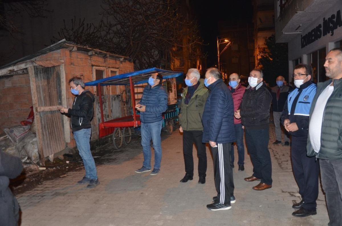 Bir ailenin yaşadığı panik, mahalleliyi sokağa d&ouml;kt&uuml;