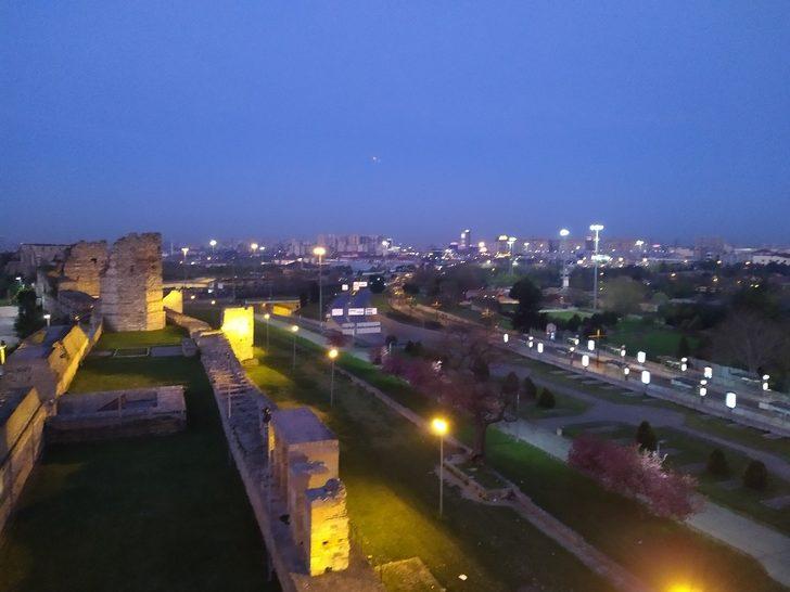 İstanbul'da bu sabah! Sokaklar, caddeler onlara kaldı G4