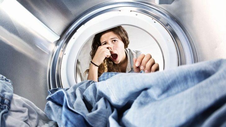 &Ccedil;amaşır makinenizden k&ouml;t&uuml; kokular mı geliyor! İşte &ccedil;&ouml;z&uuml;m!