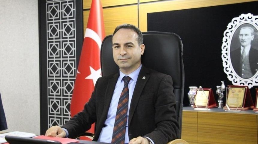 İl Sağlık Müdürü Açıkgöz’den Burdurlu Melek’e; “Asıl biz size minnettarız”