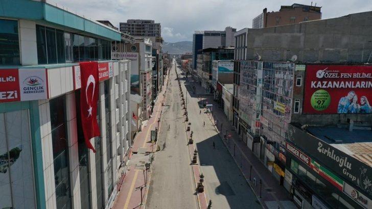 Sokağa çıkma kısıtlamasının ikinci gününde de caddeler boş kaldı G1