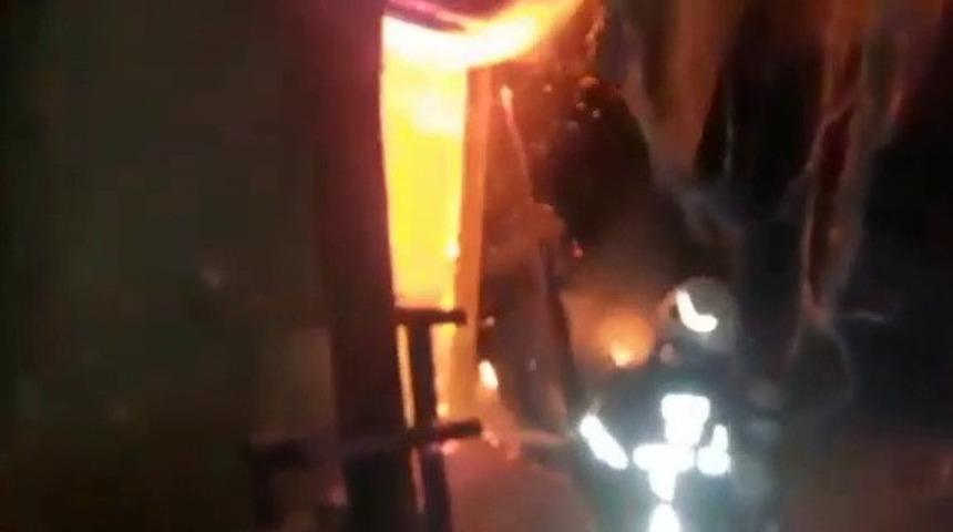 İkamet yangını korkuttu