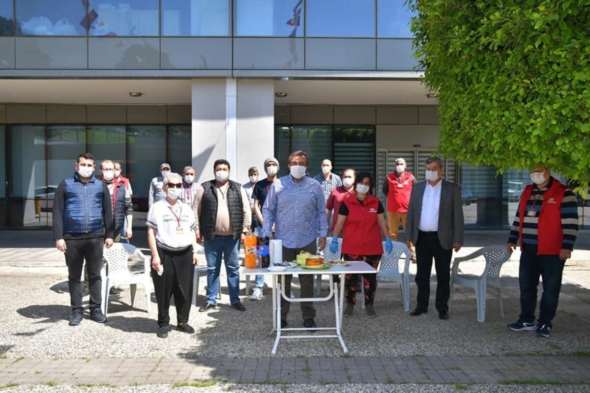 &Ccedil;etin: "Bu sıkıntılı s&uuml;reci hep birlikte atlatacağız"