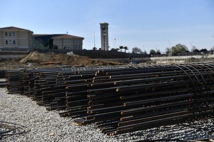 Osmangazi Meydanı’nda tedbirli çalışma G3
