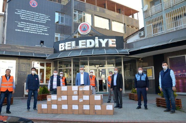 Hayırsever iş adamından Bafra Belediyesine 30 bin adet maske G1