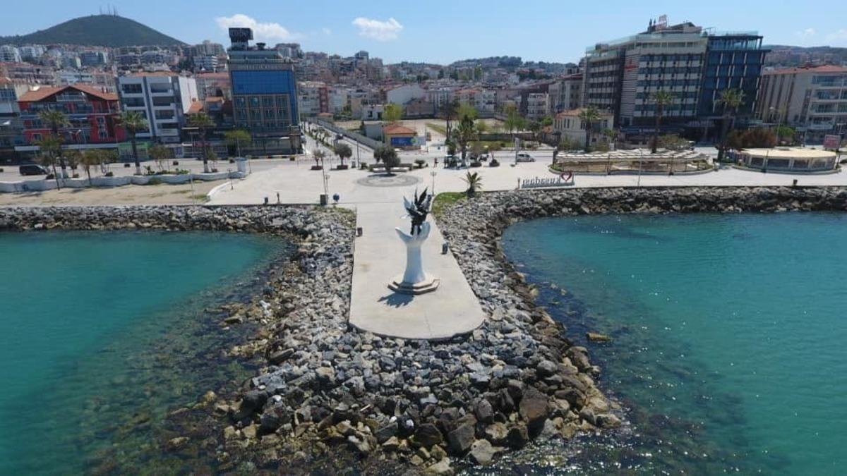 Kuşadası&rsquo;na sessizlik hakim