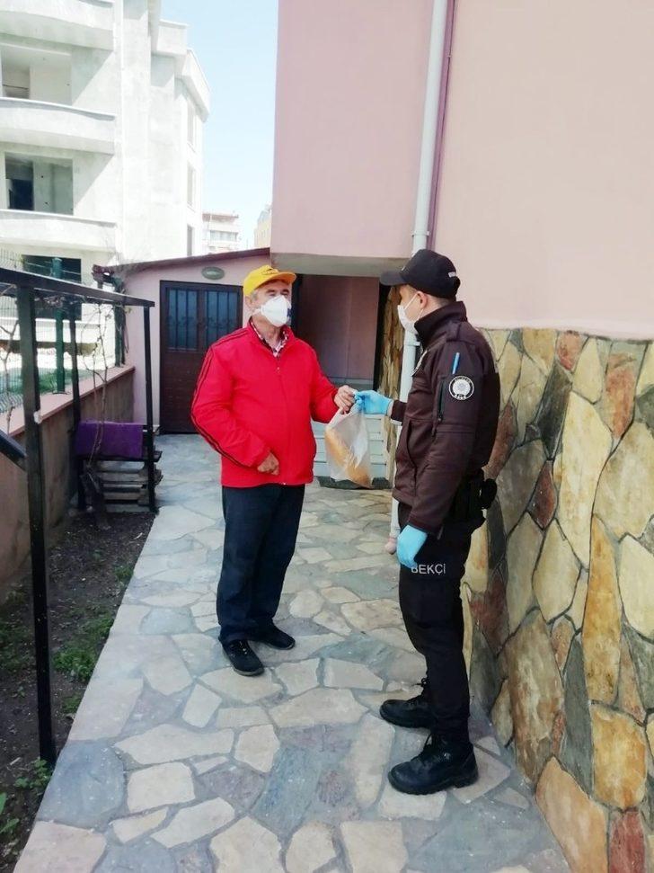 Burhaniye’de sokağa çıkma yasağına uymayan 4 kişiye ceza yazıldı G3