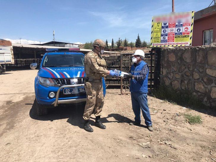 OSB’lerdeki işletmelere ücretsiz maske dağıtımı G3