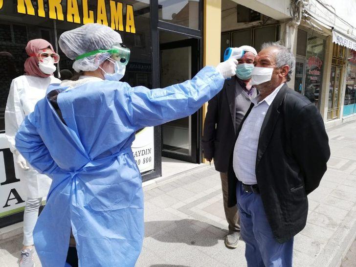 Bolvadin’de Covit-19 önlemleri aralıksız sürüyor G3