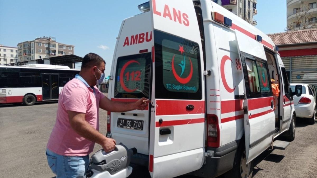 Diyarbakır&rsquo;da ambulans, otob&uuml;s ve kamu ara&ccedil;ları dezenfekte ediliyor