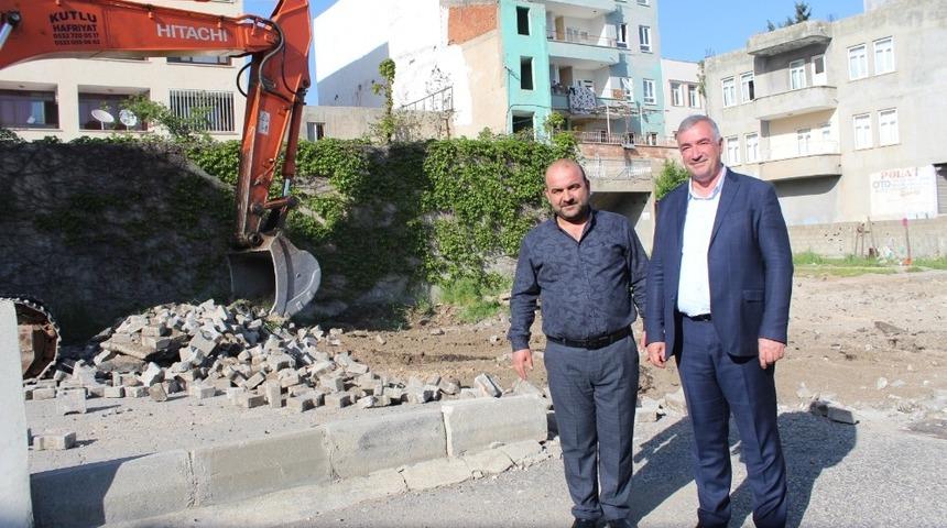 Mehmet Akif Ersoy Caddesi yenileniyor