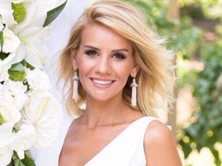 Esra Erol para basıyor G4