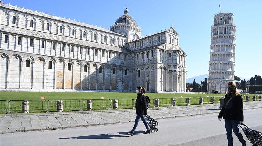 İtalya'da koronavirüsten 433 can kaybı daha