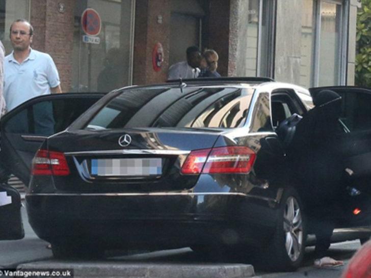 Ünlü model böyle gizlendi G3