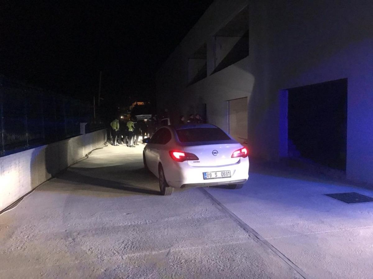 Ehliyetsiz s&uuml;r&uuml;c&uuml; 35 kilometre ka&ccedil;abildi
