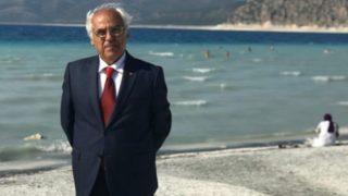 CHP’li Belediye Başkanı Mümtaz Şenel ve eşine silahlı saldırı