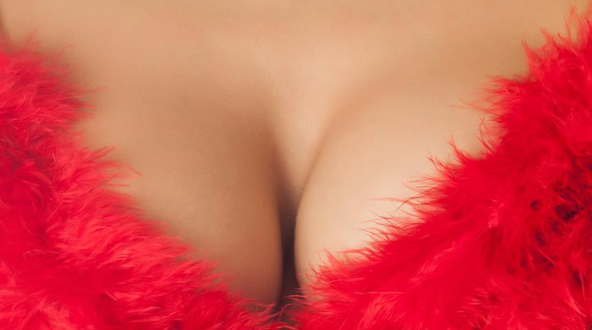 Geceleri sütyenle uyuyanlar dikkat! Bu hastalıklara davetiye çıkarıyorsunuz...