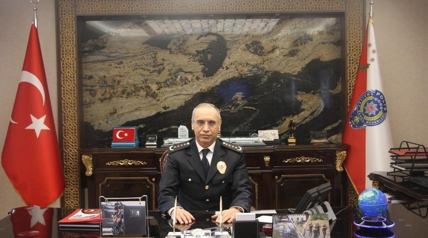 Sakarya Emniyet M&uuml;d&uuml;rl&uuml;ğ&uuml;nden, Milli Dayanışma Kampanyası&rsquo;na 212 bin 898 liralık destek