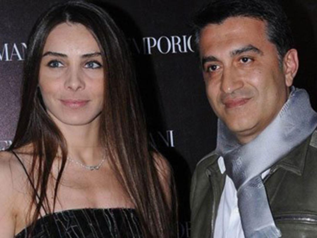 Nur Fettahoğlu'ndan bebek m&uuml;jdesi