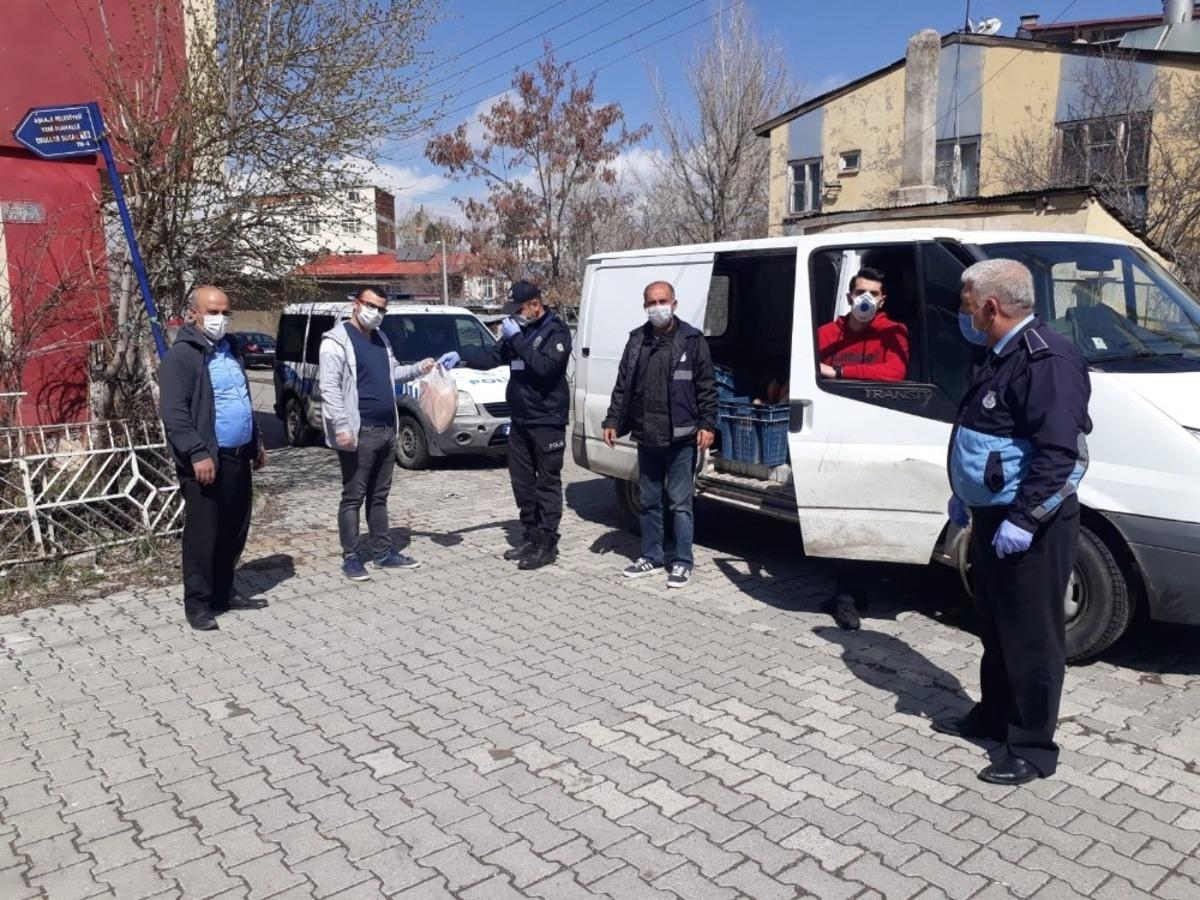 Vefa Sosyal Destek Grubu halkın ihtiya&ccedil;larını karşıladı