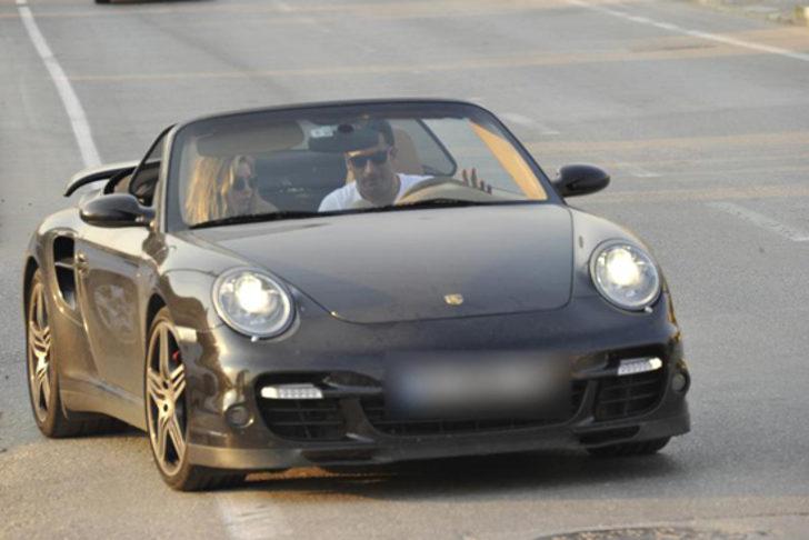 Yeni aşıklar Çeşme yolunda G3