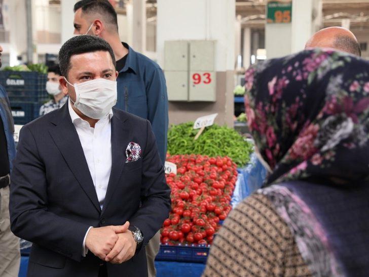 Belediye Başkanı Arı, kapalı pazaryerinde incelemelerde bulundu G1