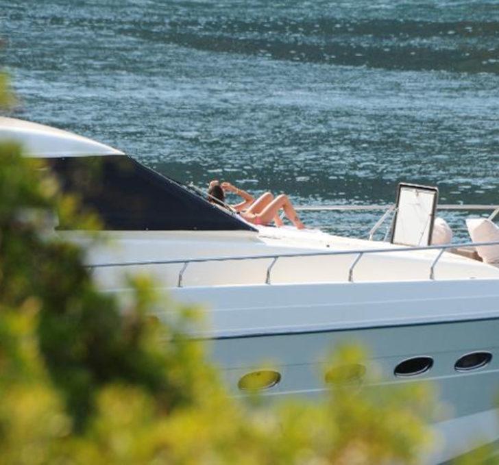 Yasemin ile İzzet Özilhan hasret giderdi G4