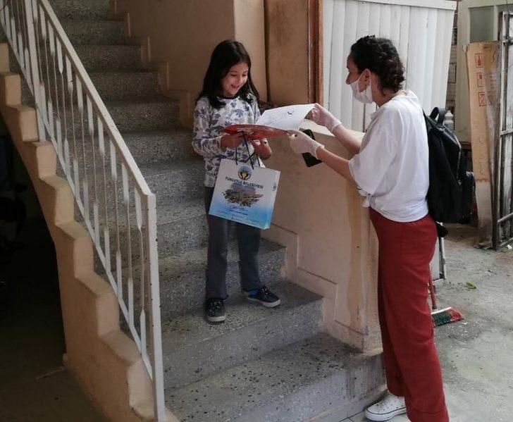 Turgutlu’da 750 kitap çocuk ve gençlerle buluştu G4