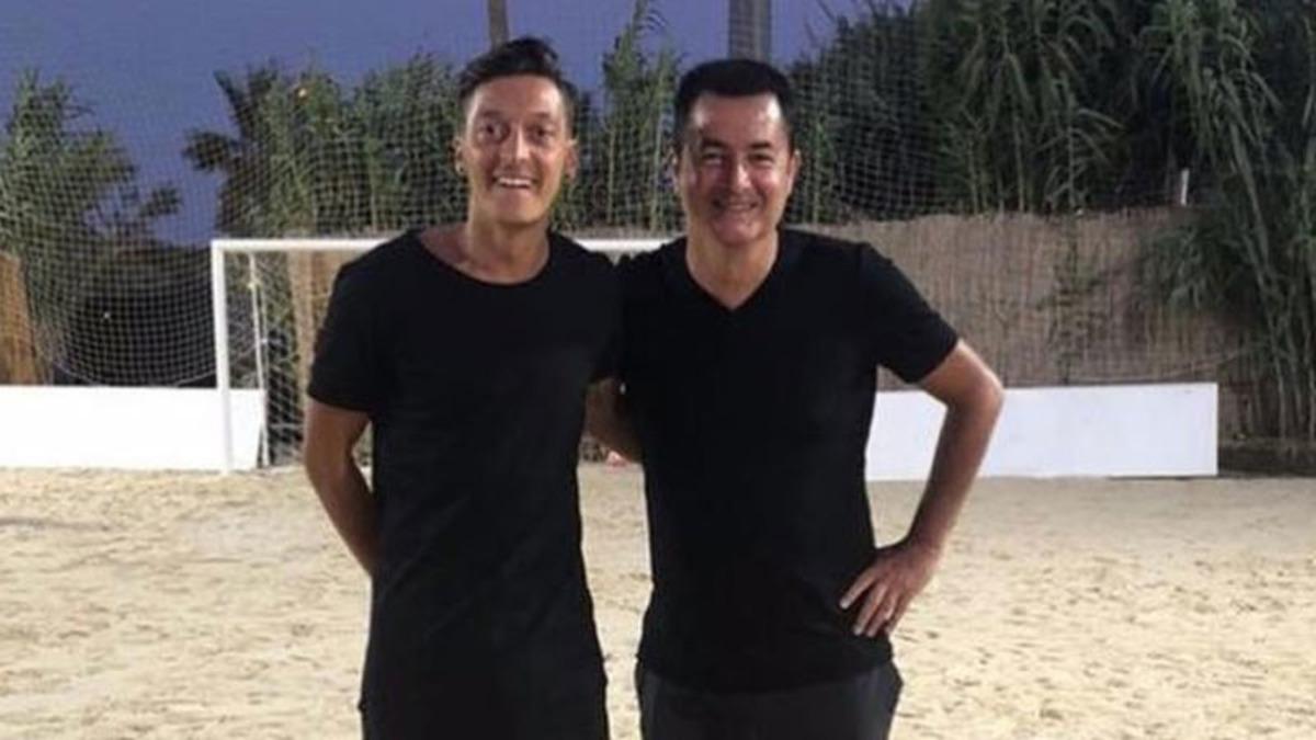 Acun Ilıcalı'dan Mesut &Ouml;zil isteklerine heyecanlandıran yorum