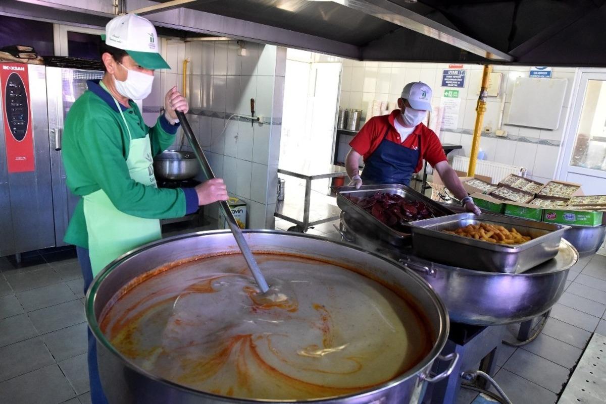 Yardımlaşma ruhu 375 haneye ulaşıyor