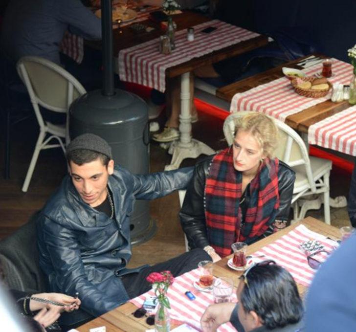 Can Bonomo ile Didem Soydan evleniyor G4