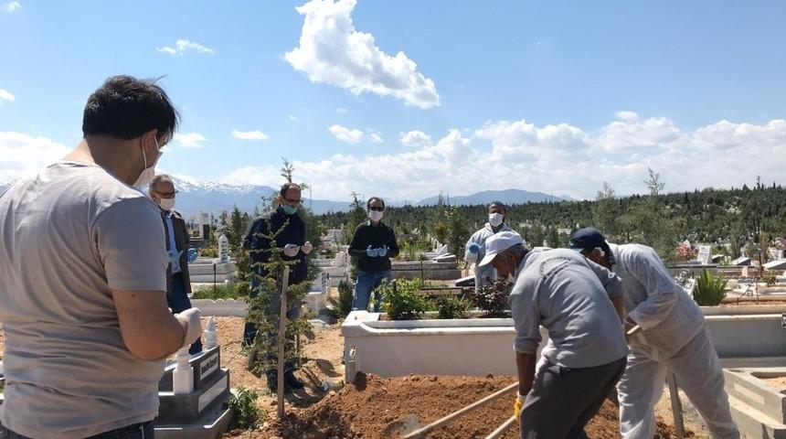 T&Uuml;MSİAD Başkanı G&uuml;m&uuml;ş&rsquo;&uuml;n acı g&uuml;n&uuml;
